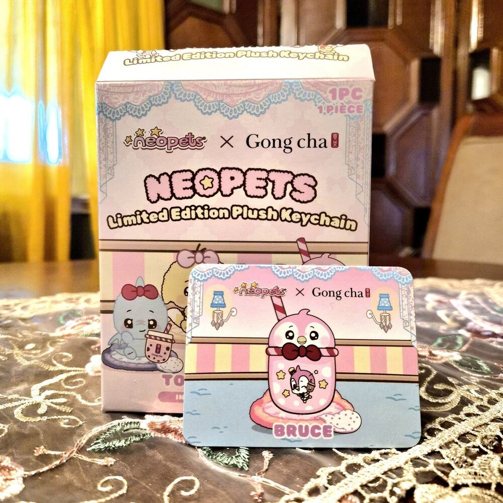 Gong Cha x Neopets Limited Edition Plush Keychain - Pink BRUCE w/code Sealed Bag
